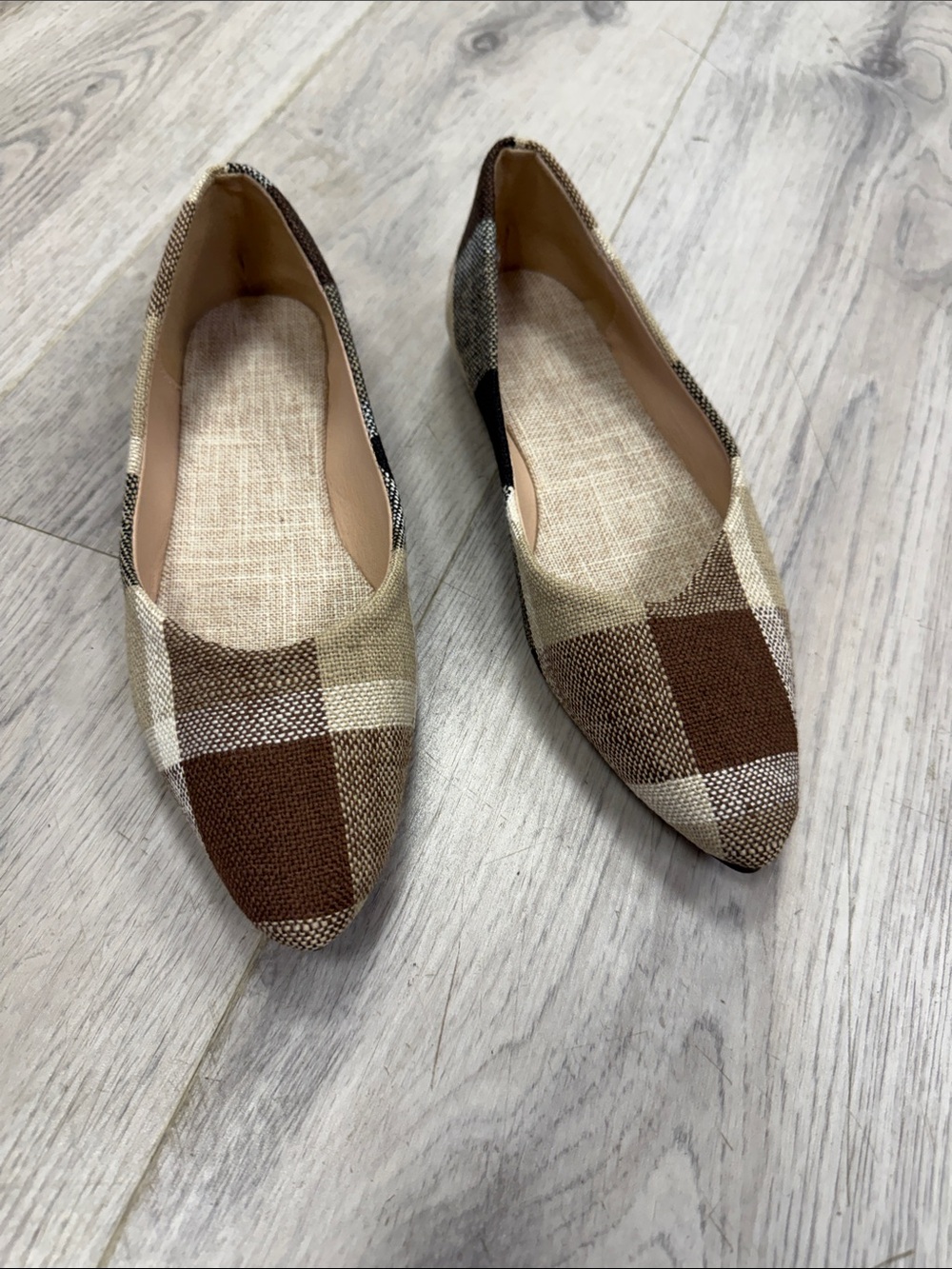 SHEIN Brown and Cream Plaid Pointed-Toe Flats, new without tags